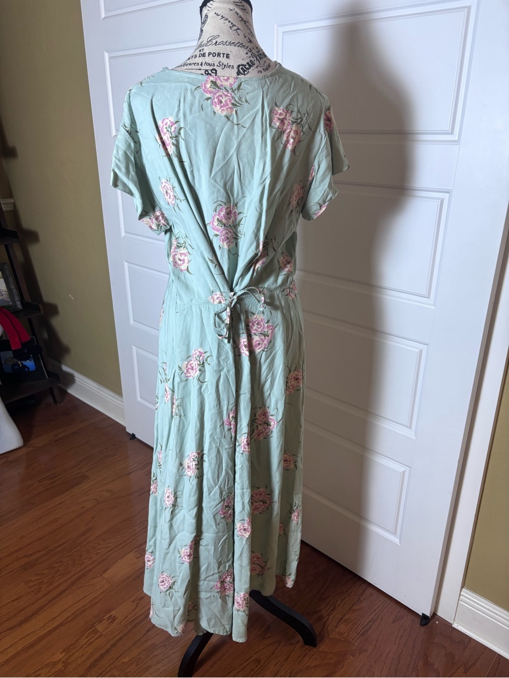 April Cornell Vintage Rayon Dress Portrait Neckline Floral - Picture 6 of 7